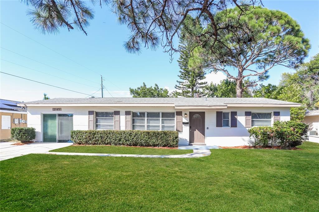 Foto principal - 2145 68th Ave S