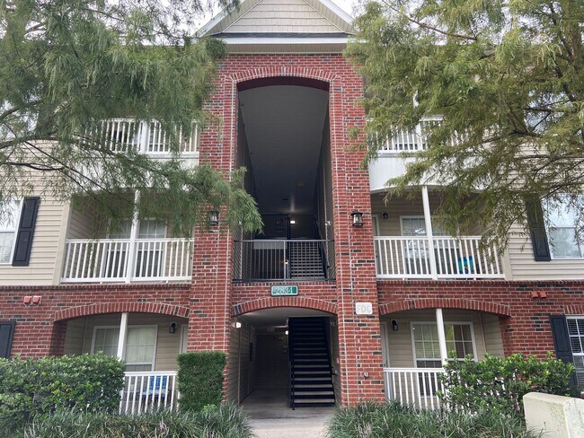 Foto del edificio - 2834 Bloomfield Ln