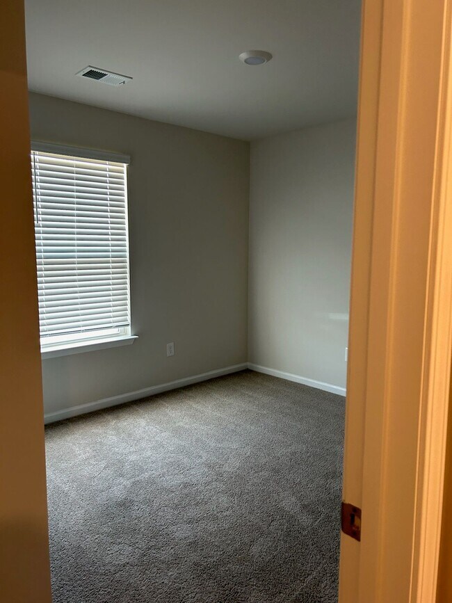 Foto del edificio - 396 Harvest Rdg Wy