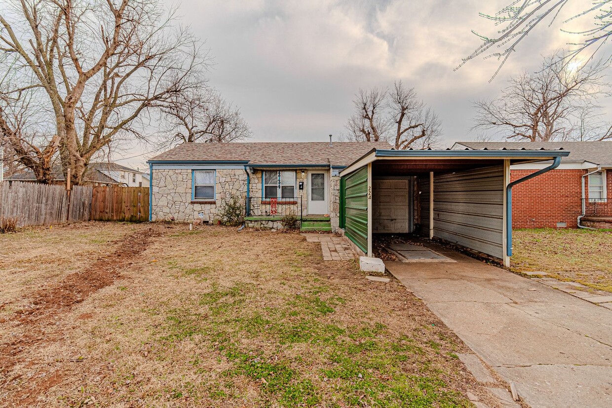 Primary Photo - 3 Bed 1 Bath in Midwest City!