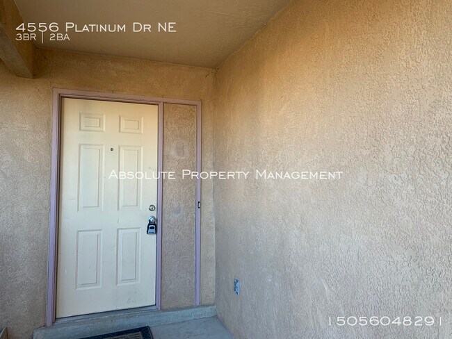 Foto del edificio - Beautiful 3 bedroom off Northern and 528