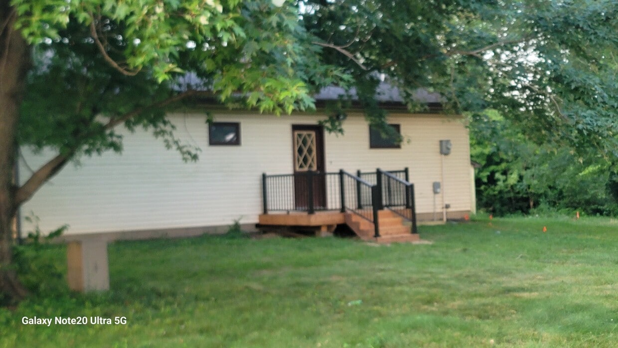 Primary Photo - 639 Dunn Cir