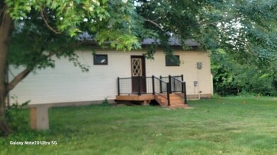 Building Photo - 639 Dunn Cir