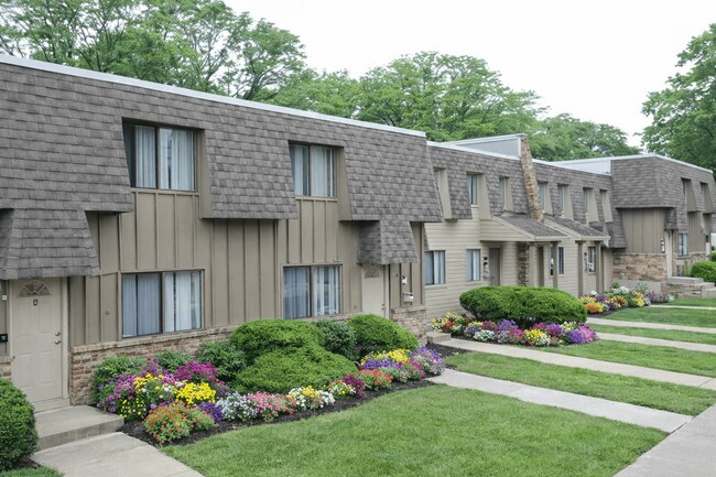 Foto del edificio - Knollwood Apartments