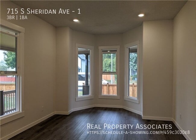 Building Photo - 715 S Sheridan Ave