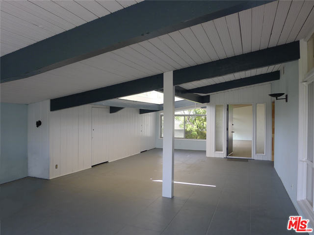 Foto del edificio - 1422 N Sweetzer Ave