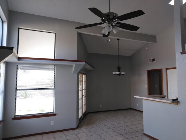 Building Photo - 500 Legacy Ct