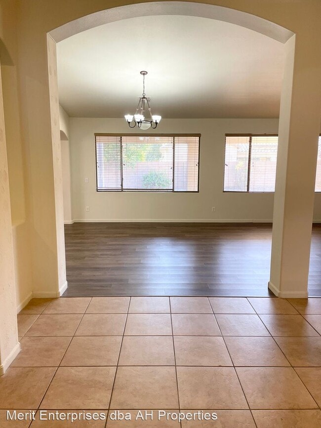 Building Photo - 5 br, 3 bath House - 16365 W BADEN AVE
