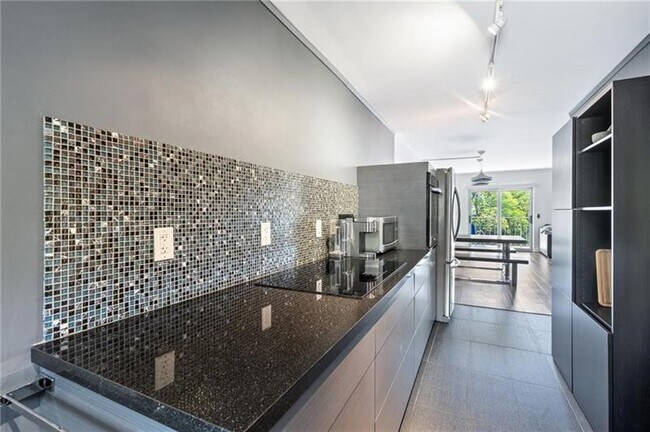 Foto del edificio - 1752 NW 3rd Terrace