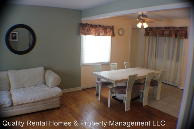 Building Photo - 701 Hartner Dr