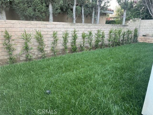 Foto del edificio - 17200 Lassen St