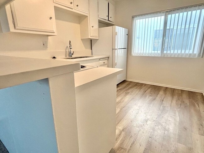 Foto del edificio - 205 Avenue H