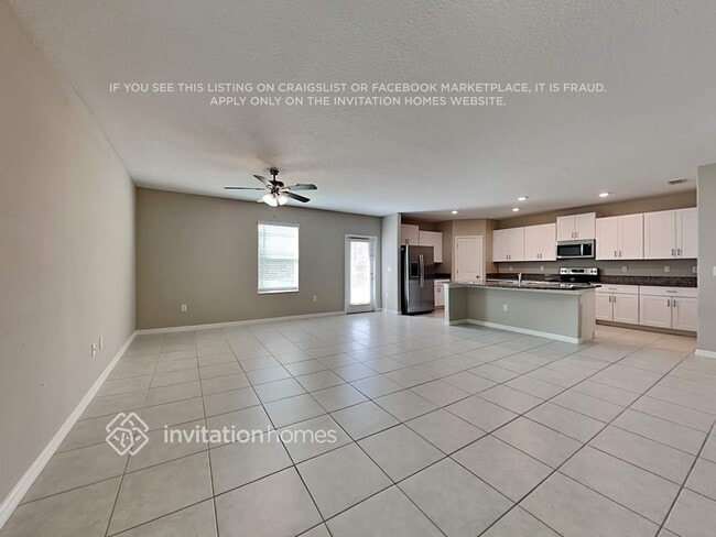 Building Photo - 2381 Jungle Dr