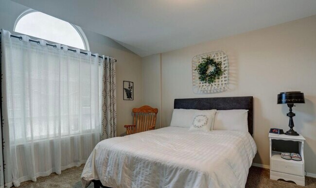 Foto del edificio - 401 S Wasilla St