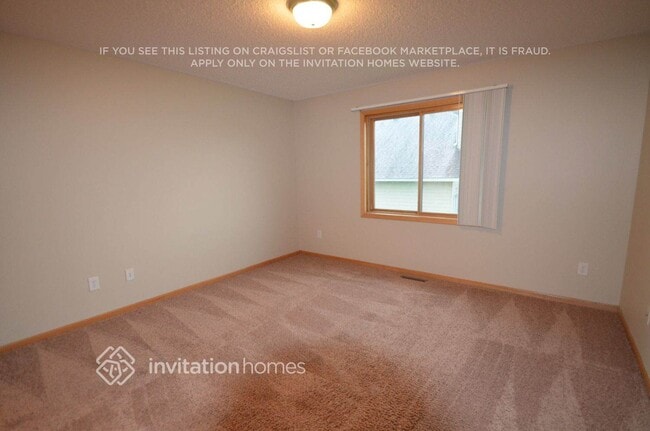 Building Photo - 713 3rd St SW