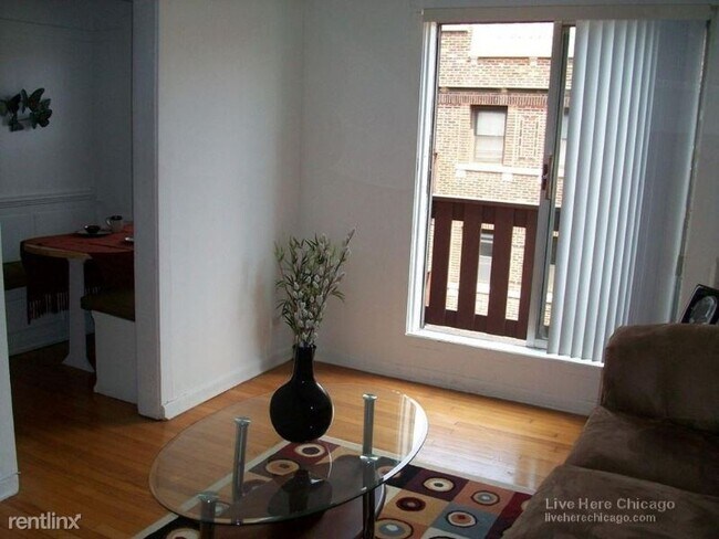 Foto del edificio - 2 br, 2 bath Apartment - N. Halsted