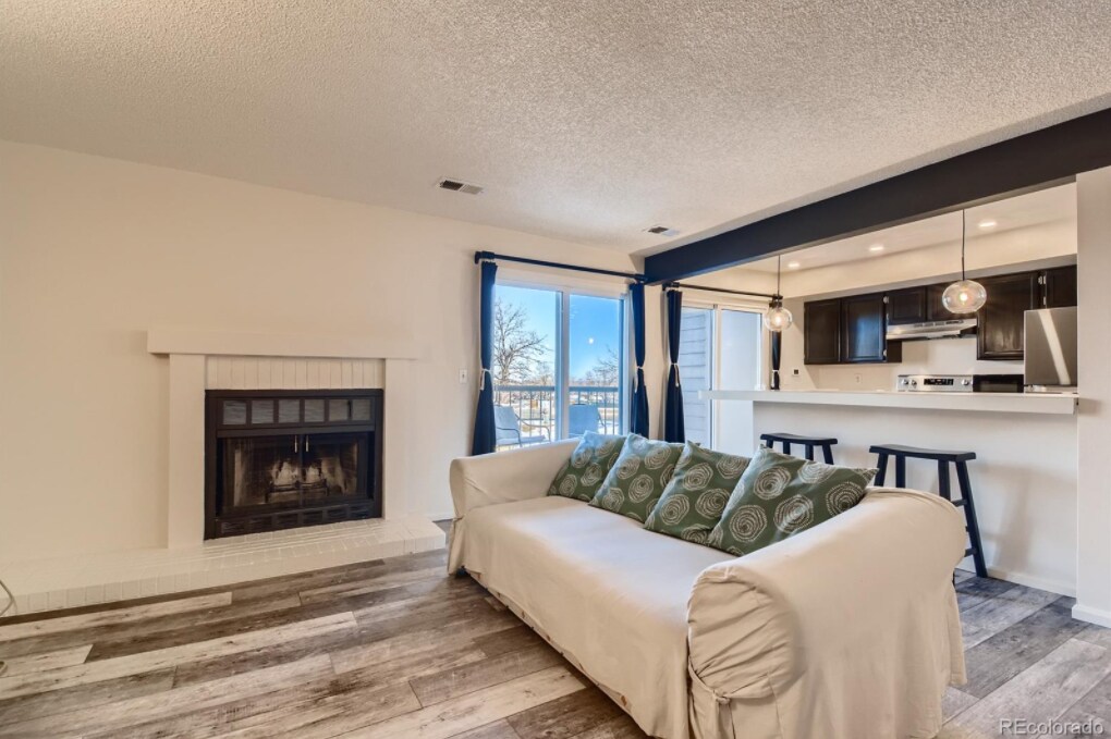 Foto principal - 4899 S Dudley St