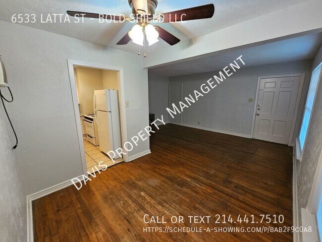 Foto del edificio - Available now!