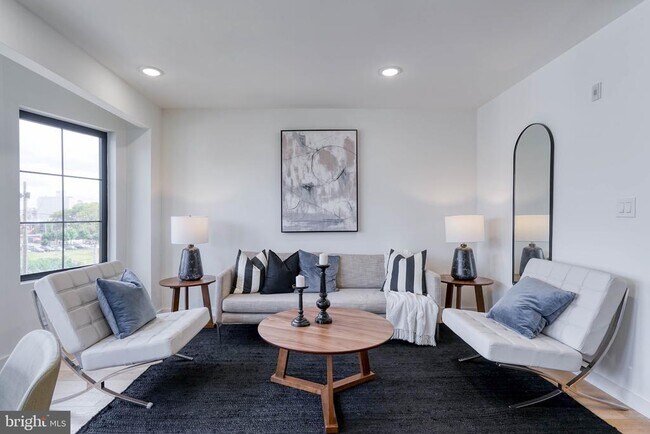 Foto del edificio - 850 N 19th St