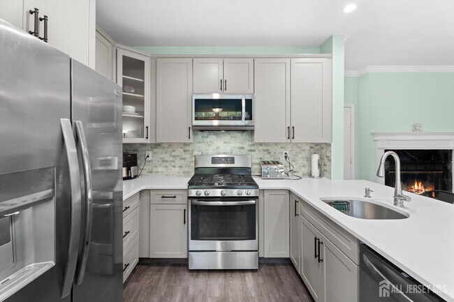 Building Photo - 54 Magellan Way