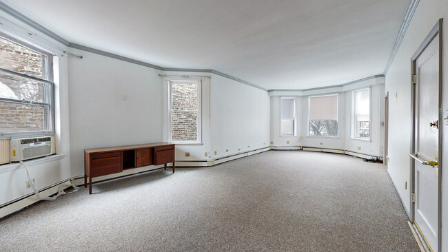 Foto del edificio - 4519 N Artesian Ave