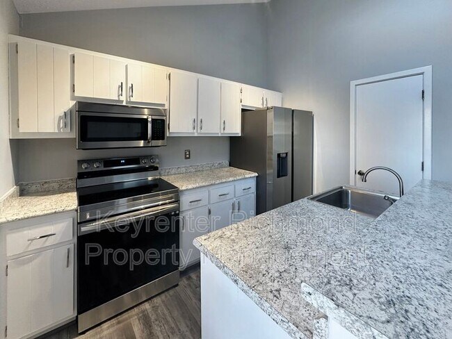 Building Photo - 6139 Stockade Ct