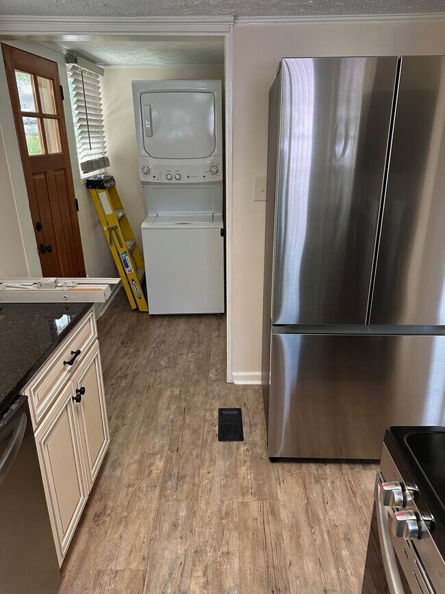 Foto del edificio - Downtown Newnan- 53 B Jefferson St 2 Bedro...