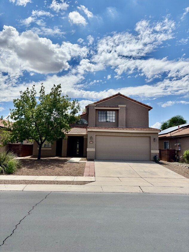 Primary Photo - 8863 N Willeta Dr