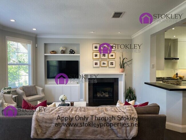 Foto del edificio - Stokley Properties Presents - 32 Warhol Av...