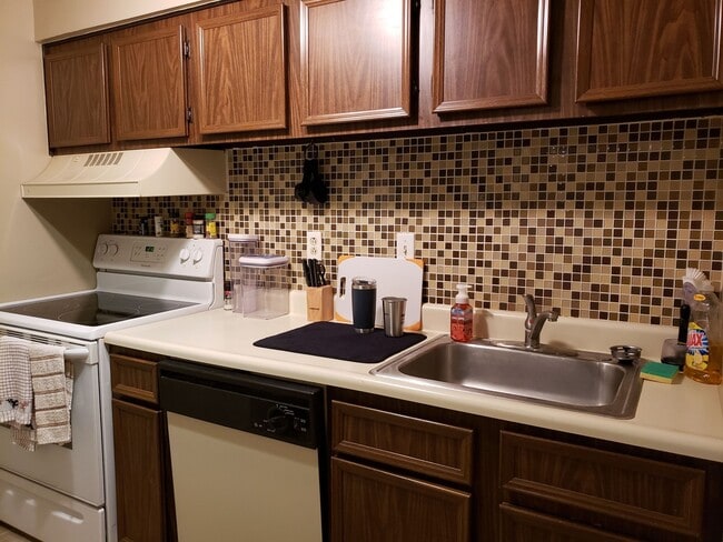 Building Photo - 2 Bedroom Condo in Bridgeville