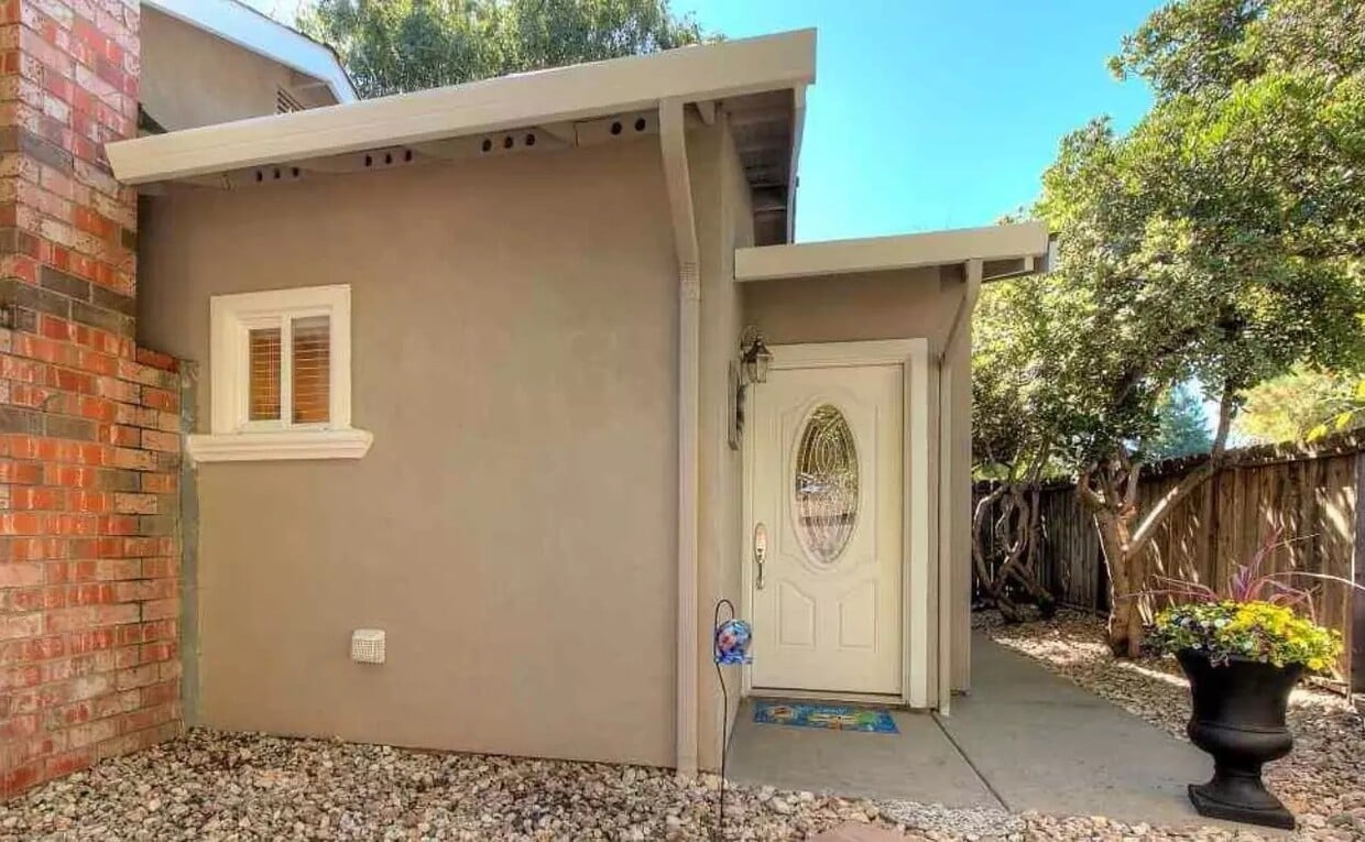 Building Photo - 3406 Blakemore Ct
