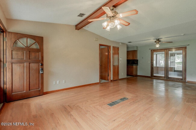 Building Photo - 4523 Chipmunk Rd