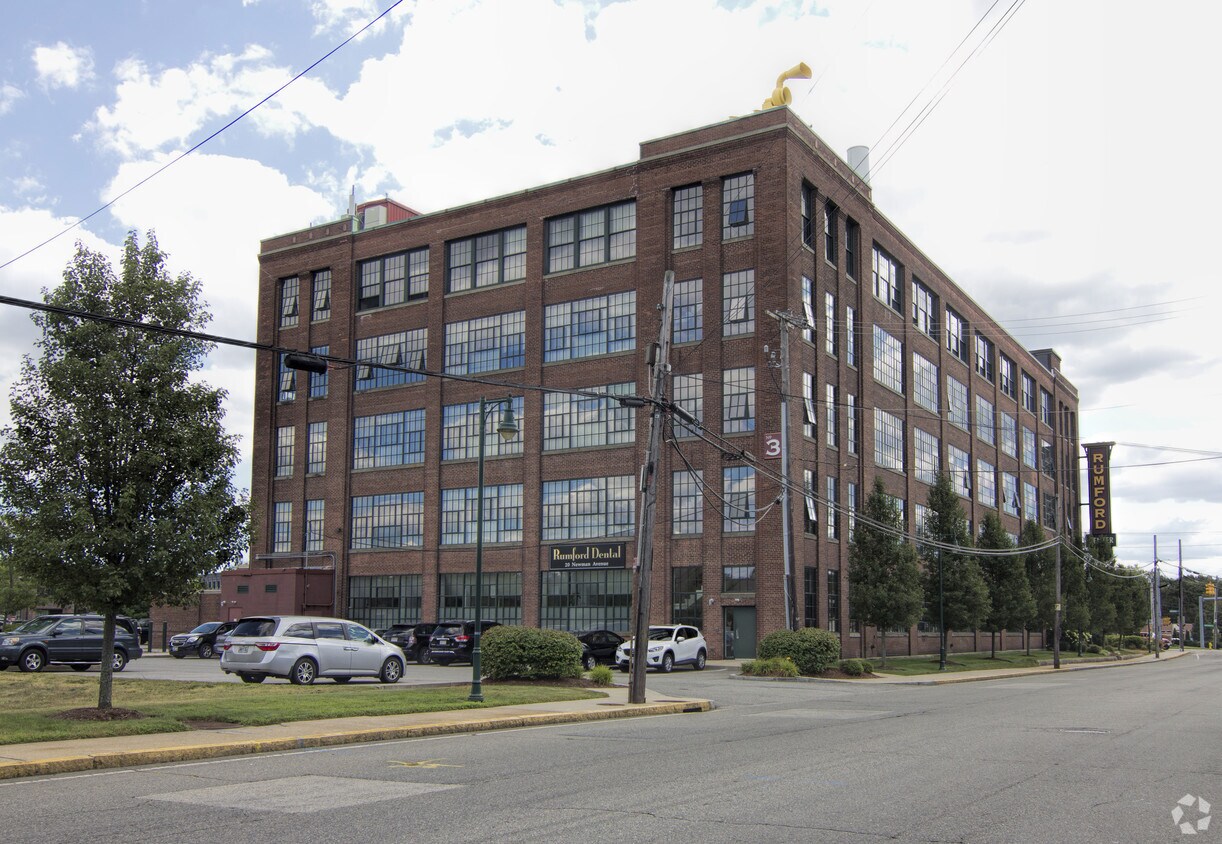 Rumford Center Apartments Rumford, RI