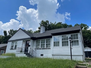 Building Photo - 3228 N Waynoka Cir