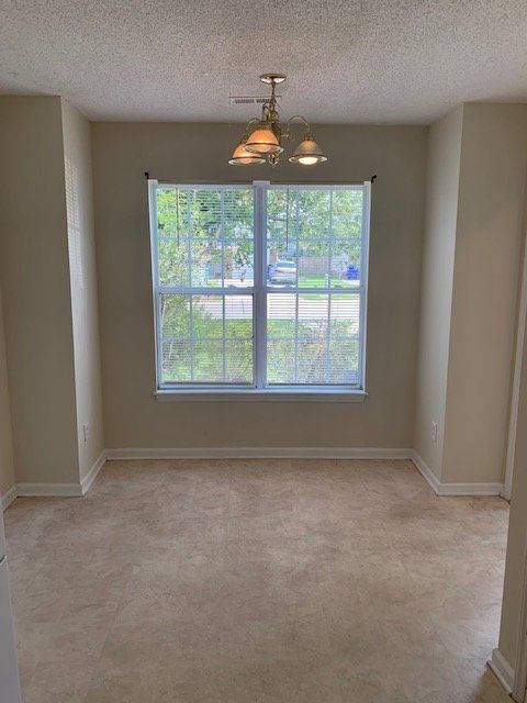 Foto del edificio - 2513A Bluff View Ct
