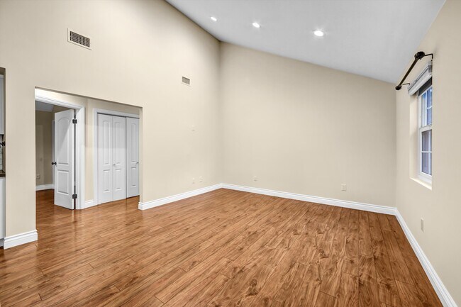 Foto del edificio - 4020 Brunswick Ave