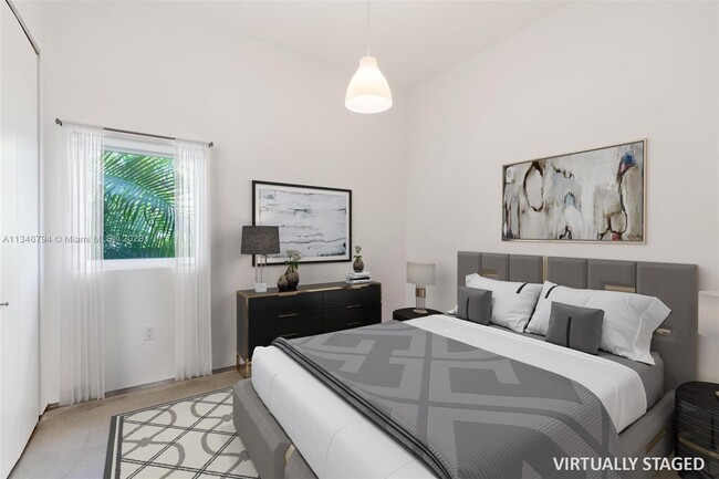 Foto del edificio - 3660 SW 24th Ter