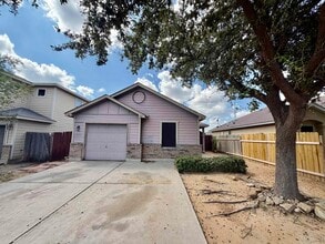 Building Photo - 14119 Fawn Dr