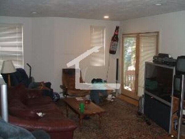 Foto del edificio - Allston 4 bed 2 bath $3,200!