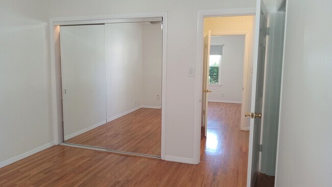 Building Photo - 13642 Leadwell St