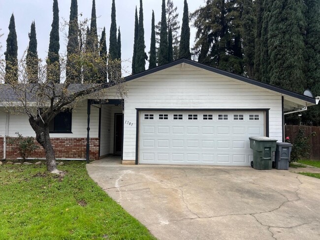 Foto del edificio - 1701 Gray Ave