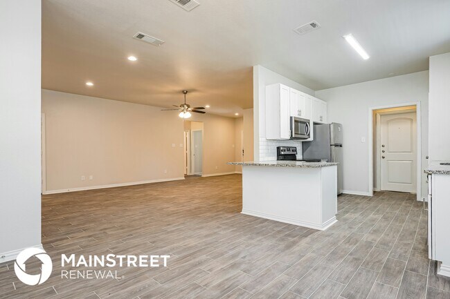 Foto del edificio - 1229 E Harvey Ave