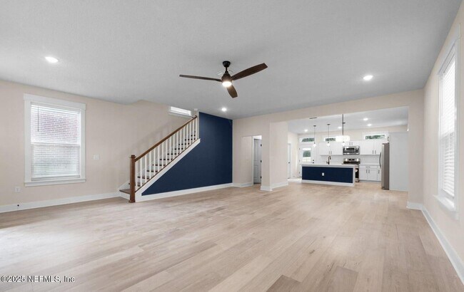 Building Photo - 1631 Boulevard