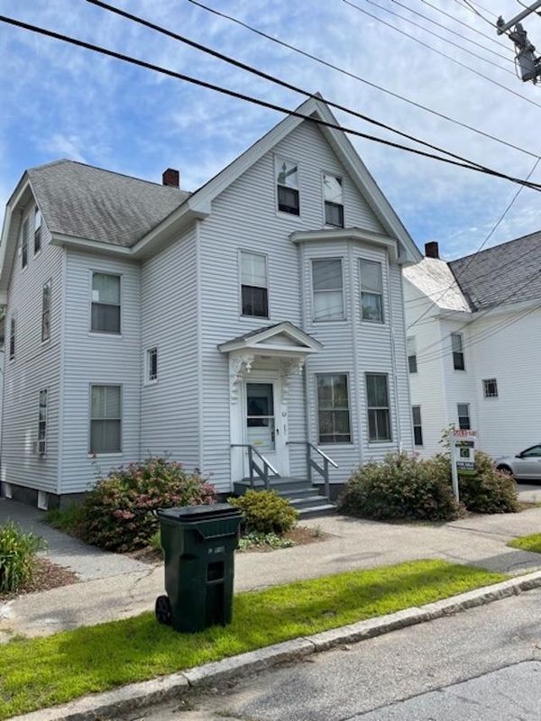 Building Photo - 63 Brook St