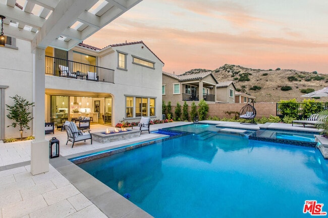 Foto del edificio - 24407 Clear Creek Pl