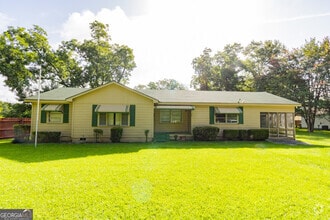 Building Photo - 107 Saxon Pl