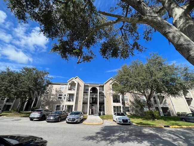 Building Photo - 4764 Walden Cir