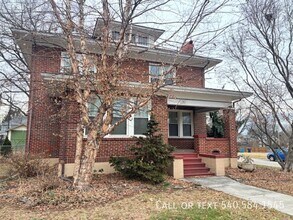 Building Photo - 1901 Avon Rd SW