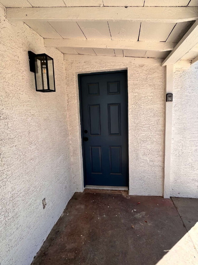Building Photo - Coming Soon! This cozy space comes with a ...