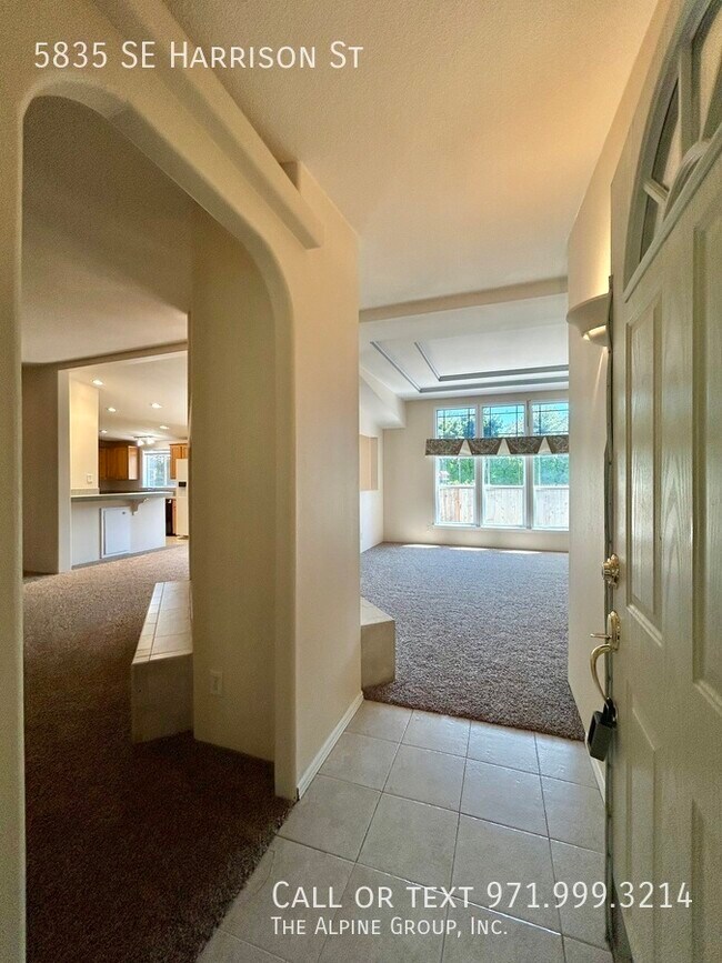 Foto del edificio - 5835 SE Harrison St
